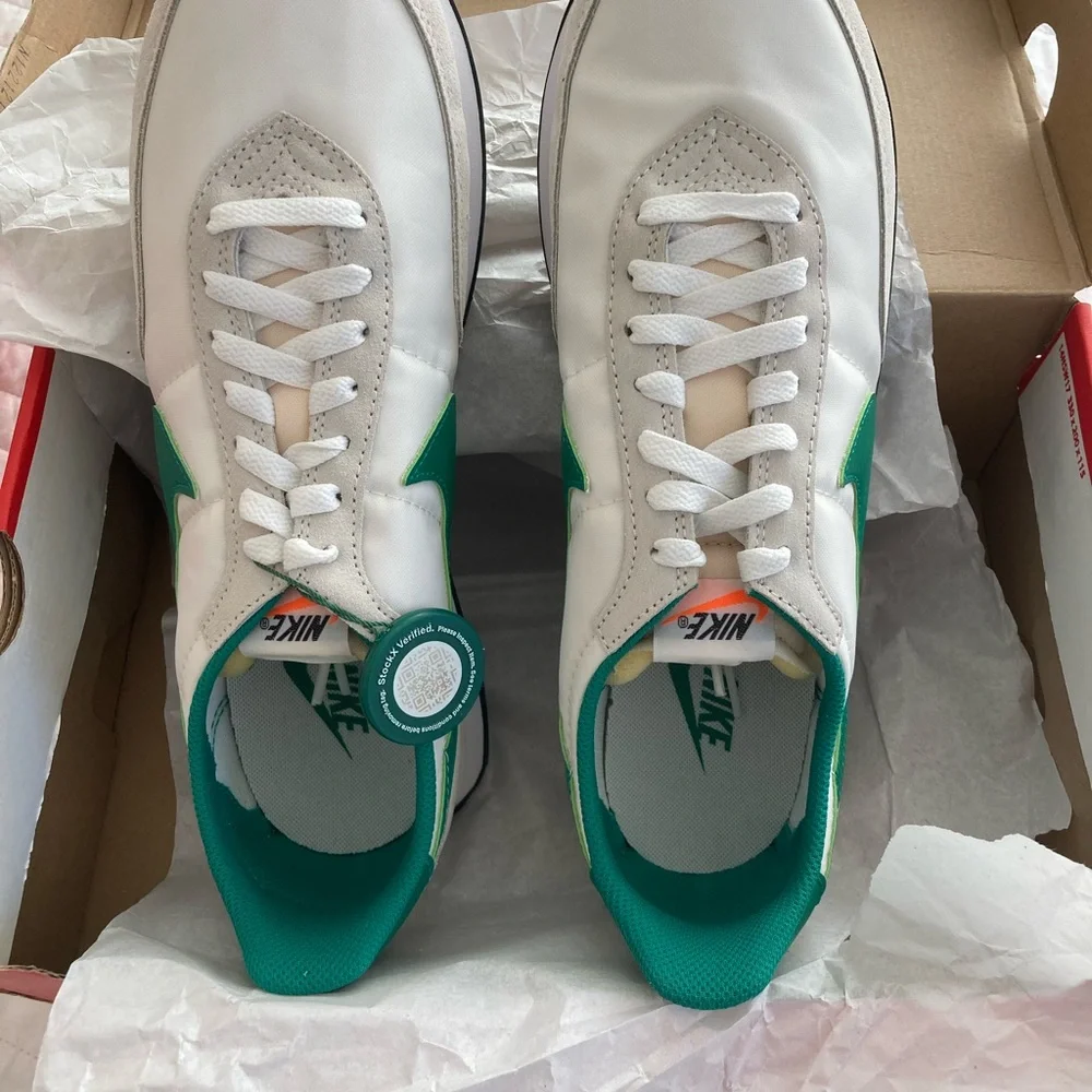 Nike Waffle Trainer 2 Box Label - Phantom/Malachite/White/Black